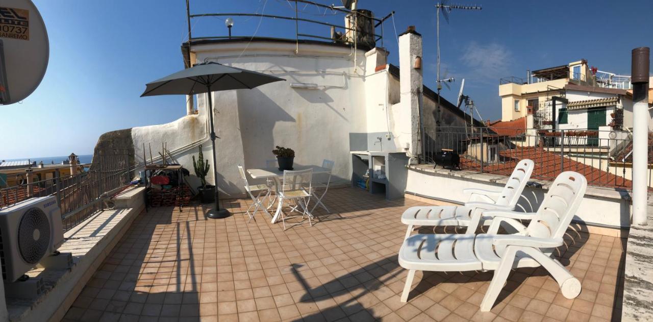 Corradi 37 Apartment Sanremo Bagian luar foto